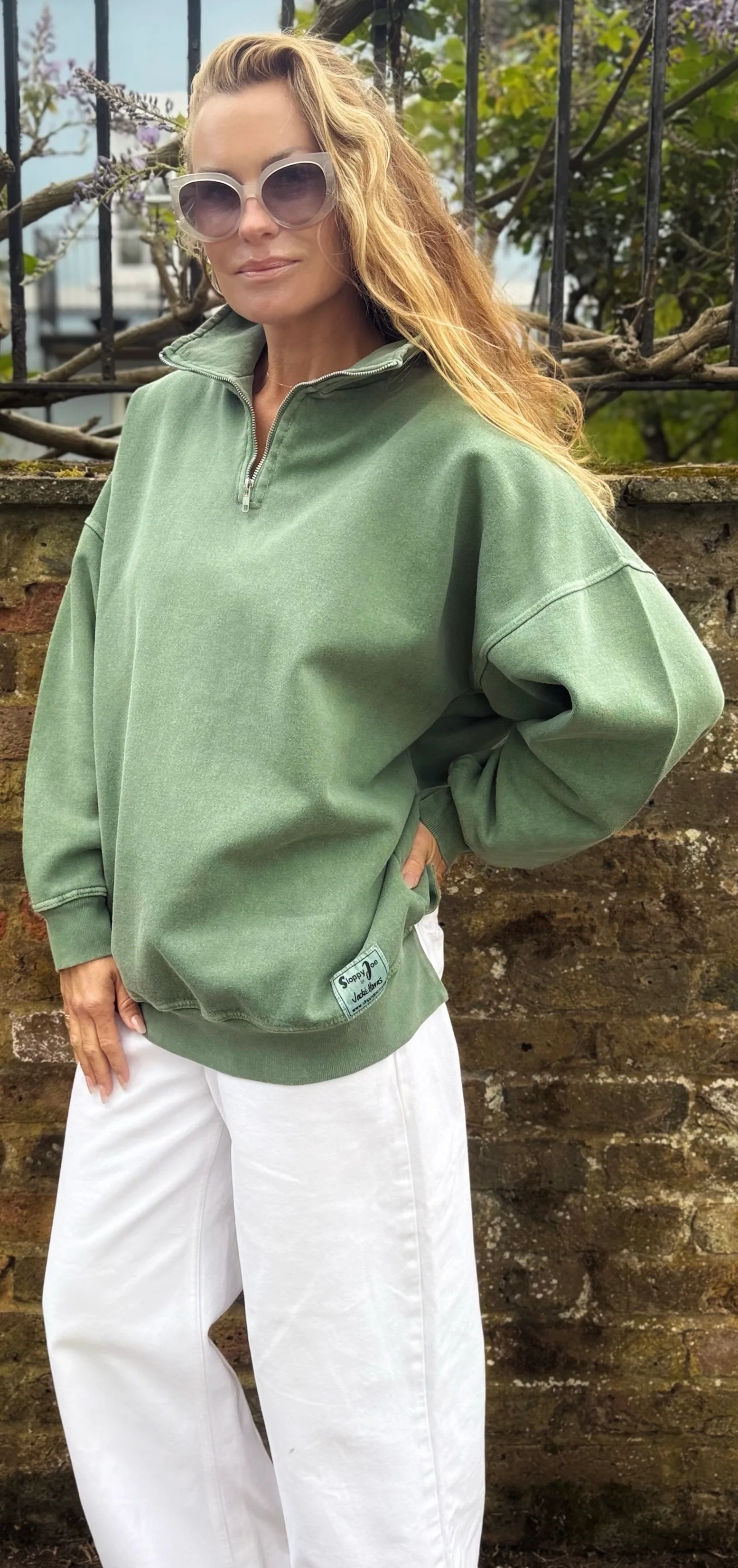 DIANA ZIP NECK - Olive Green - Image 4